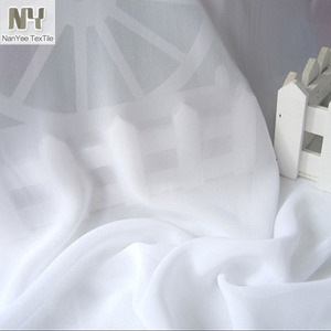 Nanyee Textiel Groothandel/Retail $1 Per Yard 75D <span class=keywords><strong>Polyester</strong></span> Plain Chiffon Stof - Product Image 2