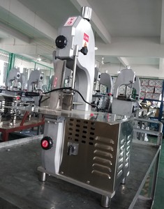 Mini <span class=keywords><strong>scie</strong></span> à os électrique / <span class=keywords><strong>scie</strong></span> à os de cuisine / machine à dé<span class=keywords><strong>couper</strong></span> <span class=keywords><strong>la</strong></span> <span class=keywords><strong>viande</strong></span> en aluminium de 1650 mm, <span class=keywords><strong>scie</strong></span> à os - Product Image 4