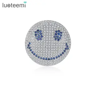 LUOTEEMI Piuttosto Stile Elegante di Colore Oro Bianco Cubic Zirconia Strass Fronte di Sorriso Spilla e Pin per Le Donne