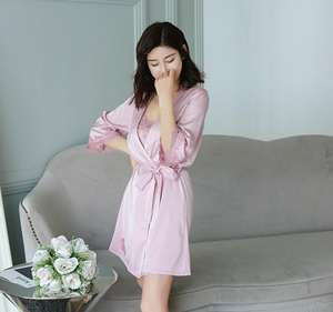 サテンランジェリーセクシーナイトローブレディースパジャマセットホームウェアショートセットサテン3ピースキャミソールトップベストショートパンツ - Product Image 2