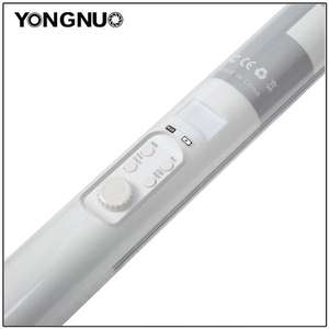 <span class=keywords><strong>YONGNUO</strong></span> YN360III 3200K-5500K rechargeable RVB coloré lumière vidéo <span class=keywords><strong>LED</strong></span> portable avec batterie au lithium intégrée 5200mAh - Product Image 2