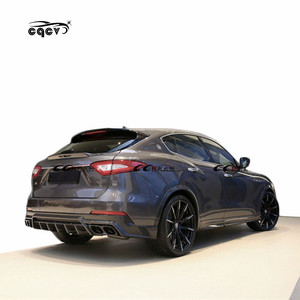 Magnifique kit carrosserie en fibre de carbone de style <span class=keywords><strong>LD</strong></span> pour Maserati Levante : lèvre avant, diffuseur arrière, aileron arrière, jupes latérales, capot - Product Image 3