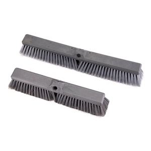 Scopa in Plastica Grande di Alta Qualità con Setole Dure per Giardino, Ristorante, Esterni e Casa - Fornitura Diretta dalla Fabbrica - Product Image 1