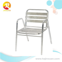 Chaises d'extérieur en aluminium facile à empiler, chaises avec logo des étudiants