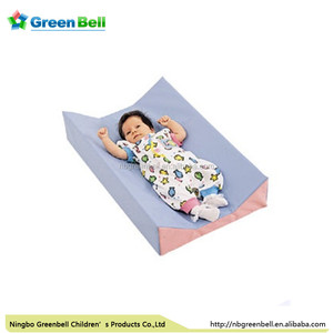 <span class=keywords><strong>Matelas</strong></span> <span class=keywords><strong>à</strong></span> <span class=keywords><strong>langer</strong></span> en <span class=keywords><strong>mousse</strong></span> PU haute densité écologique <span class=keywords><strong>Matelas</strong></span> <span class=keywords><strong>à</strong></span> <span class=keywords><strong>langer</strong></span> et housse de protection pour bébé - Product Image 3