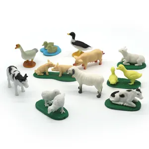 Small plastic farm animal toys cartoon character for decoration