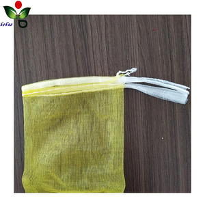 جودة عالية حجم صغير الوردي HDPE أحادية الشعيرة رسم شبكة كيس للخضروات التعبئة والتغليف والطباعة المنتج - Product Image 4