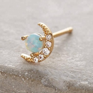 <span class=keywords><strong>Orecchini</strong></span> a Perno Gemnel in <span class=keywords><strong>Oro</strong></span> 14k con Diamante Artificiale e Opale a Forma di Luna Crescente per Donne - Product Image 2