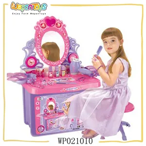 Alta qualità delle ragazze set di bellezza vestire giocattolo con musica e luce di plastica per bambini tabella di preparazione per la vendita