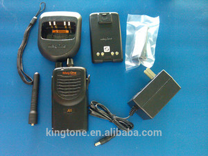 Poche. 2-way talkie walkie a8 mag un poste de radio - Product Image 2