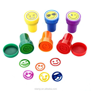 <span class=keywords><strong>Personnalisé</strong></span> auto tampon <span class=keywords><strong>encreur</strong></span> Jouet jouet educatif pour enfant En Caoutchouc Auto-Encrage Timbres - Product Image 1
