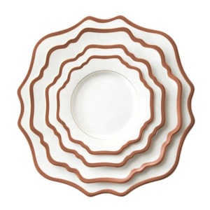 DE BODA clásico postre vajilla festoneado oro rosa borde platos de porcelana blanca con <span class=keywords><strong>logo</strong></span> - Product Image 1