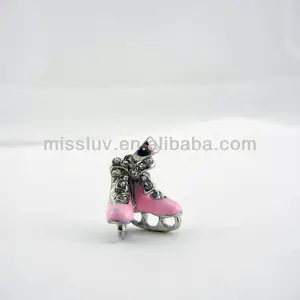 Pink Ice Skates colgante charms,metal charms color esmalte patinaje deportes charms, patinaje artístico zapatos pendat