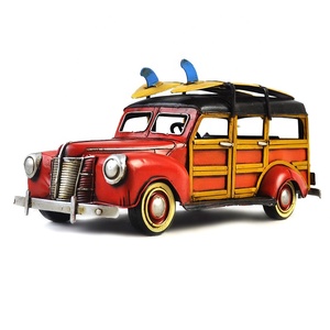 Arte e artigianato da <span class=keywords><strong>collezione</strong></span> ferro metallo modello di <span class=keywords><strong>auto</strong></span> forma decorazioni per la casa <span class=keywords><strong>auto</strong></span> d'epoca retrò per bambini modello con tavola da surf regalo in scala 1:12 - Product Image 1