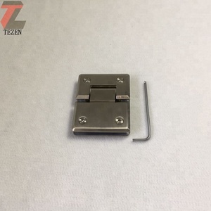 Bên ngoài miễn phí đứng lan can với cơ sở kính kẹp - Product Image 1