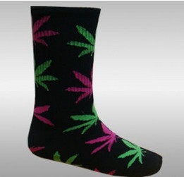Chine <span class=keywords><strong>HUF</strong></span> personnalisé chaussettes chaussettes de mauvaises herbes gros - Product Image 1