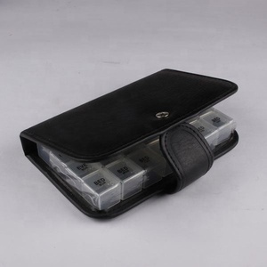 Portapillole Settimanale in Pelle PU con 7 Scomparti - Product Image 3