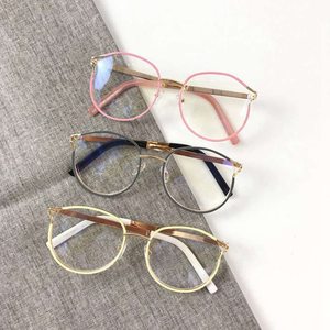Kính Mắt Nữ Cateye Cá Tính Gọng Kính Quang Học Thời Trang Trong Suốt Gọng Kính Mắt Mèo Nữ Ngầu Kính Mắt Nam - Product Image 1