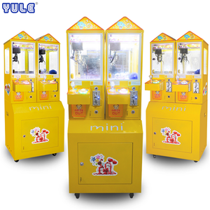 Mini-<span class=keywords><strong>machine</strong></span> à griffes personnalisée/mini <span class=keywords><strong>machine</strong></span> à griffes d'arcade pour attraper des bonbons/<span class=keywords><strong>machine</strong></span> à double griffes pour enfants - Product Image 1