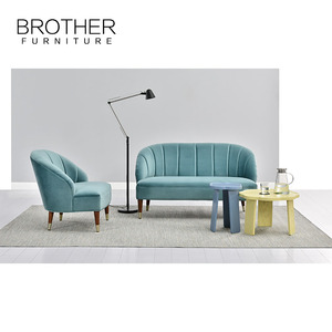 Desain Set Sofa Klasik Kayu dengan Pelapis Kain untuk Perabot Rumah - Product Image 6