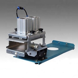Outils de fabrication de <span class=keywords><strong>bijoux</strong></span> Unité de serrage Injecteur de cire Pièce de rechange Accessoires de machine à cire - Product Image 4