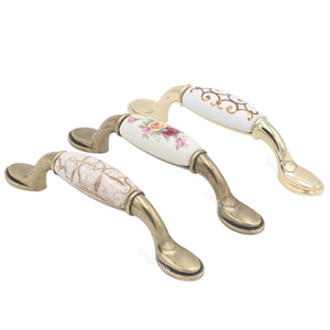 <span class=keywords><strong>Poignée</strong></span> de tiroir de style européen de 96 mm, <span class=keywords><strong>poignée</strong></span> en laiton antique, <span class=keywords><strong>poignée</strong></span> classique en céramique pour armoire de <span class=keywords><strong>cuisine</strong></span>, poignées en <span class=keywords><strong>porcelaine</strong></span> - Product Image 2
