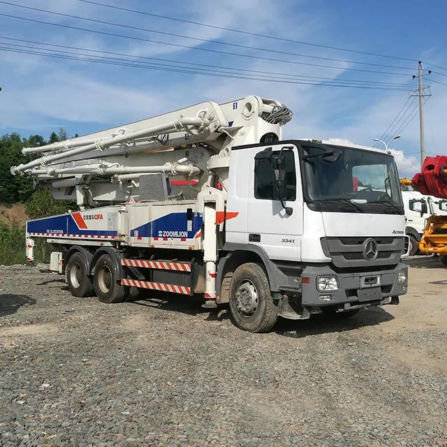 Bomba de hormigón de Corea para remolque, pavimento de suelo, bomba estacionaria de plástico filipino con capacidad de agua de 50m, en venta