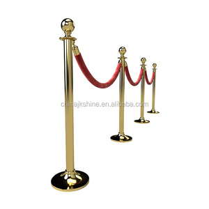 Mobili per <span class=keywords><strong>Hotel</strong></span> europei di alta qualità cavo rosso appeso argento oro coda Post Stanchion pali barriera di controllo della folla per il regno unito - Product Image 1