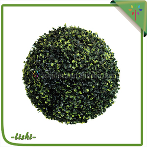 En plastique vente chaude décoration <span class=keywords><strong>pas</strong></span> <span class=keywords><strong>cher</strong></span> nouveau produit suspendus artificielle <span class=keywords><strong>buis</strong></span> topiaire boule - Product Image 6