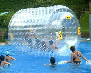Lage Prijs Giant Roller Bal Menselijk Lopen Binnen Opblaasbare <span class=keywords><strong>Water</strong></span> Rollende Bal