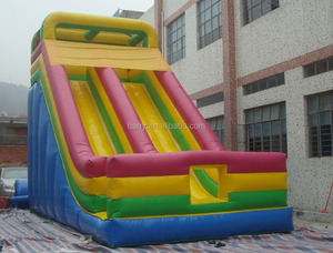 บ้านเด็กราคาถูกอุปกรณ์สนามเด็กเล่นในร่มของเล่น Inflatable ภาพนิ่งสำหรับกิจกรรม