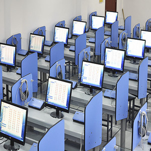 学校设有多语种电子学习实验室教学资源 - Product Image 1