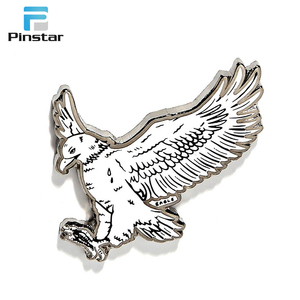 China de fábrica precio barato en forma de pájaro solapa pin insignia - Product Image 2