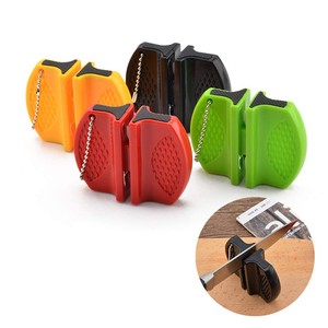 El Mejor <span class=keywords><strong>Afilador</strong></span> de Cuchillos Portátil del Mundo, Mini <span class=keywords><strong>Afilador</strong></span> de Cerámica de Dos Etapas con Varilla de Tungsteno para Cuchillos de Camping - Product Image 1