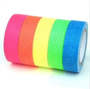 荧光胶带 Gaffer Tape UV Blacklight 反应性霓虹灯带用于派对艺术工艺装饰品, 5 色 (5 卷)