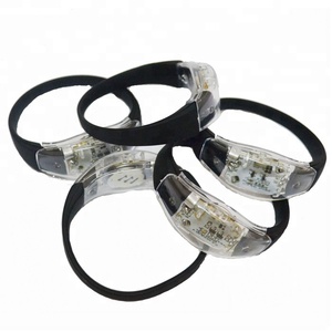 Braccialetti Luminosi Attivati dal Suono, Braccialetti LED in Silicone Attivati dalla Musica, Braccialetti Lampeggianti per Feste - Product Image 5