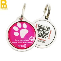 Werbegeschenke Umweltfreundlicher Zinklegierung NFC Hundeanhänger Haustieranhänger Individueller QR-Code Schlüsselanhänger mit Ntag213 Chip 168 Bytes