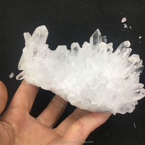 Natural Rock único claro del esqueleto <span class=keywords><strong>de</strong></span> cuarzo cristal puntos para la <span class=keywords><strong>venta</strong></span> - Product Image 6