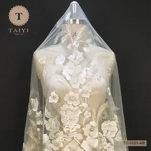 China fabrikant borduren custom wedding bridal lace 2019