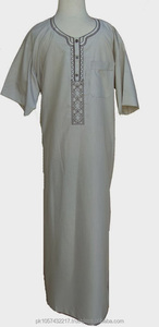 Meilleur Prix Vente en Gros Thobes en Coton Traditionnel Musulman Personnalisé-Vêtements Légers et Décontractés pour Homme - Product Image 4