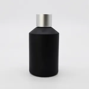 تصميم بسعر تنافسي زجاجة فارغة من الزجاج الأسود غير شفافة مع زجاجة مخصصة للعناية بالبشرة من الألومنيوم