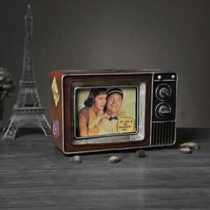 ขายส่งตกแต่งบ้านงานฝีมือโลหะโบราณที่ทำด้วยมือวินเทจรุ่นเก่าทีวีกับธนาคารเหรียญสำหรับการตกแต่งบาร์ - Product Image 2