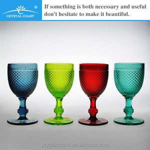 En gros <span class=keywords><strong>cristal</strong></span> république tchèque forme <span class=keywords><strong>de</strong></span> diamant coupe en verre <span class=keywords><strong>de</strong></span> vin pour la décoration <span class=keywords><strong>de</strong></span> mariage - Product Image 3