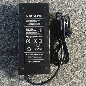 Nouvelle image en gros Scooter <span class=keywords><strong>électrique</strong></span> accessoires chargeur prix EU/US/UK Version pour Xiaomi Mijia M365 Scooter <span class=keywords><strong>électrique</strong></span> <span class=keywords><strong>Kit</strong></span> - Product Image 4