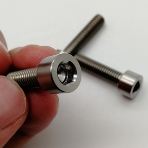 Tornillos de Cabeza Hexagonal BJCJTi <span class=keywords><strong>GR5</strong></span> Ti6Al4V DIN912 |   Sujetador CNC Ligero para Modificaciones de Motocicletas de Alto Rendimiento - Product Image 3