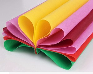 PVA Vật Liệu Không Dệt <span class=keywords><strong>Interlining</strong></span> Cho Nước Hòa Tan Ren 35gsm 90 Độ Không Dệt Spunbond 100% Polypropylene 10gsm Để 150gsm - Product Image 5