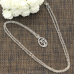 Aleación <span class=keywords><strong>de</strong></span> los encantos <span class=keywords><strong>de</strong></span> la yoga <span class=keywords><strong>om</strong></span> plata yoga <span class=keywords><strong>om</strong></span> collar colgante collar joyería <span class=keywords><strong>de</strong></span> moda - Product Image 4