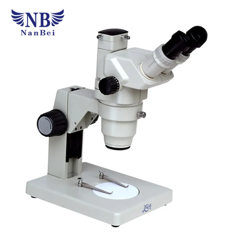 Microscopio prismático con dos cabezales minerales 45x