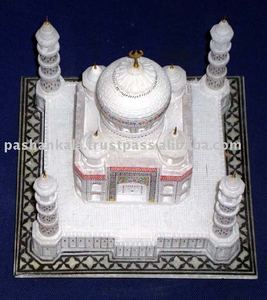 Souvenir du Taj Mahal en marbre - Product Image 1