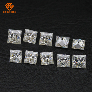 Color <span class=keywords><strong>IJ</strong></span> 4*4mm princesa corte moissanite Suelto - Product Image 4
